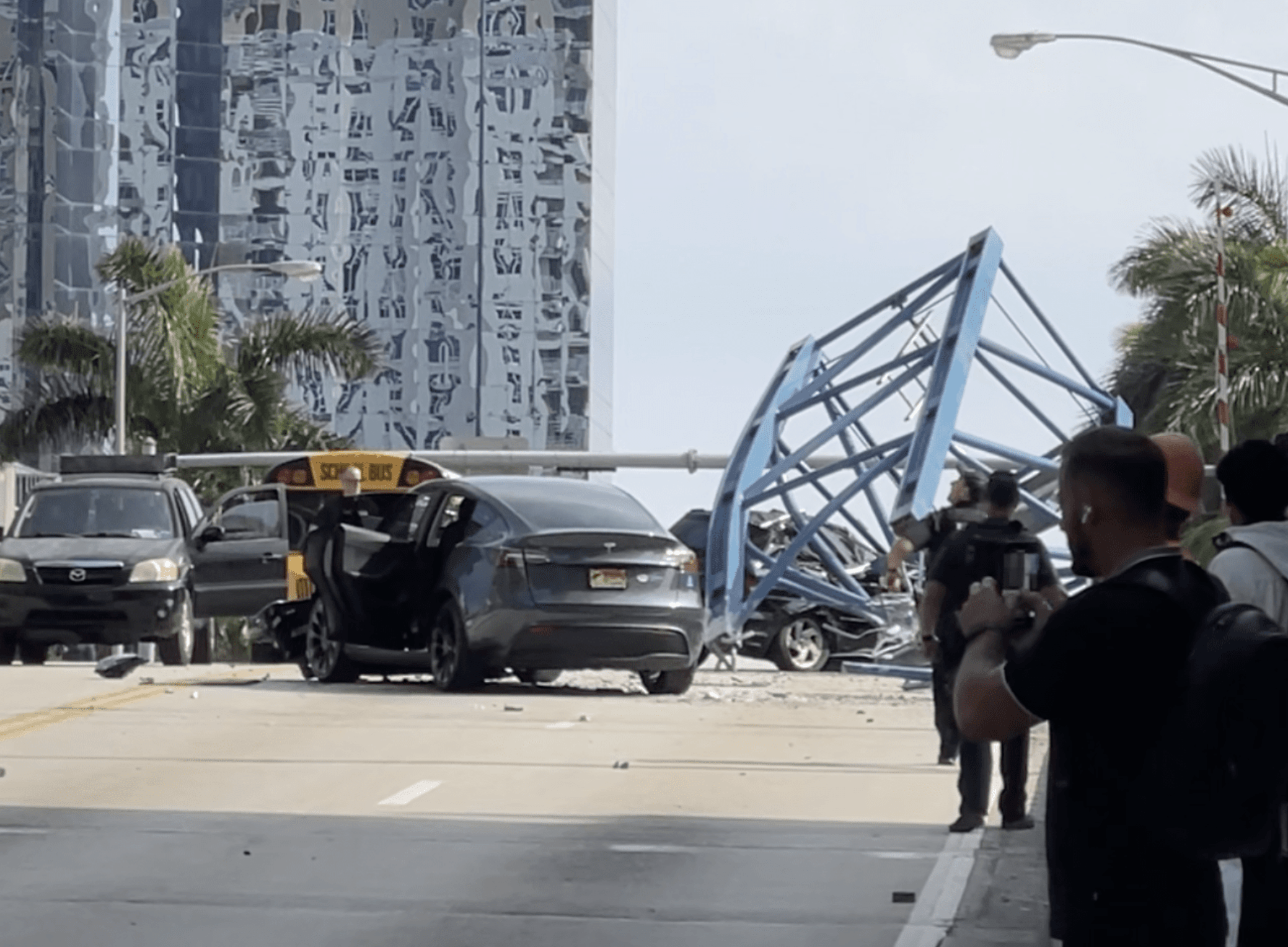 ¿Fue Lesionado en el Colapso de Grúas en Fort Lauderdale?
